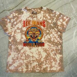 Vintage Lee Jeans World Tour T shirt